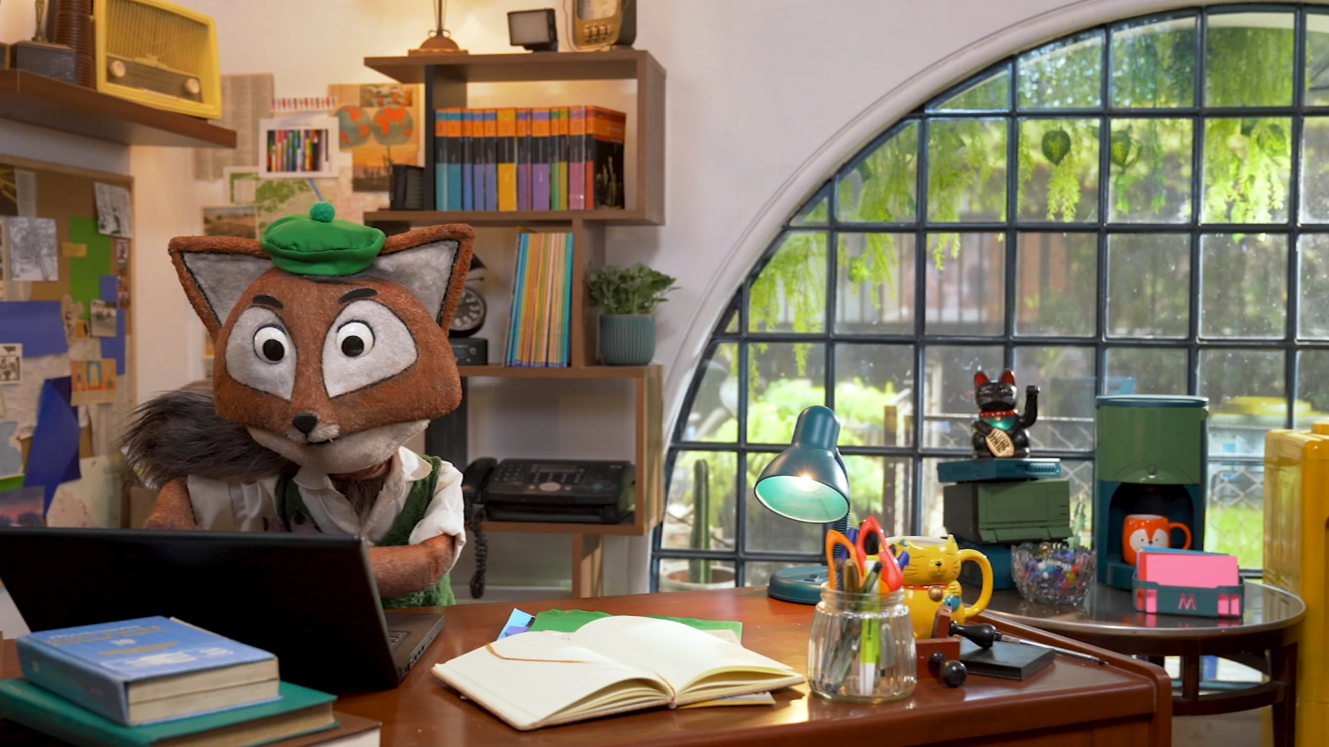 video-section-banner-image