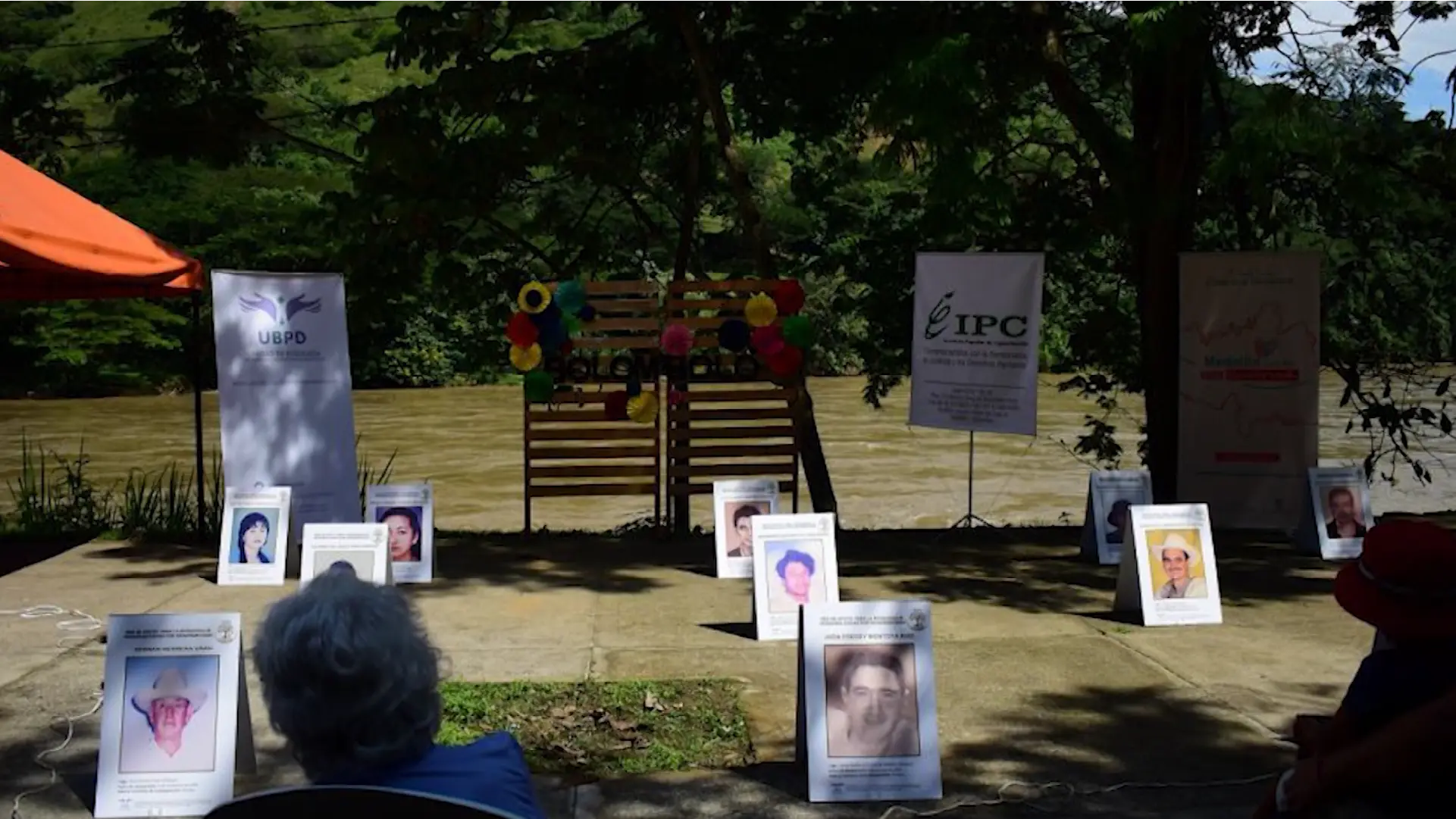 Detrás del expediente